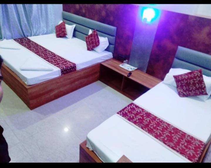 Hotel City Park Guwahati Exteriör bild